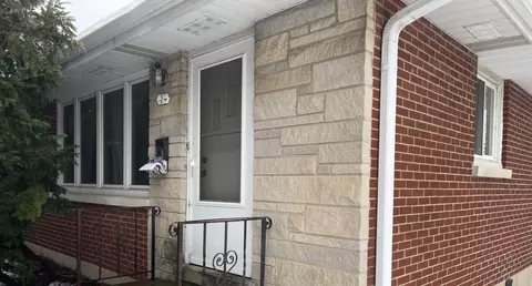 3 8th St, Downers Grove, IL 60515