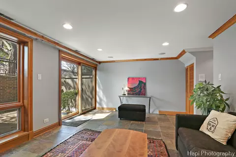 1340 N Sutton Pl, Chicago, IL 60610 photo 24