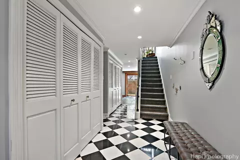 1340 N Sutton Pl, Chicago, IL 60610 photo 33