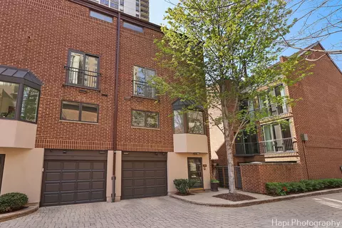 1340 N Sutton Pl, Chicago, IL 60610 photo 35