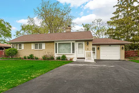 106 W Hickory Rd, Lombard, IL 60148