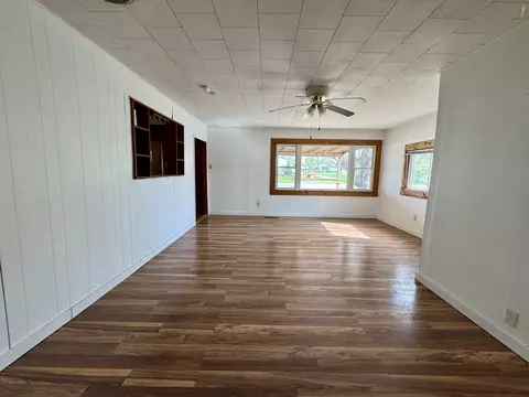 Living - 104 E Lafayette St, Magnolia, IL 61336 photo 1 of 5