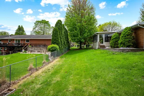 2118 S Morris Ave, Bloomington, IL 61704 photo 36