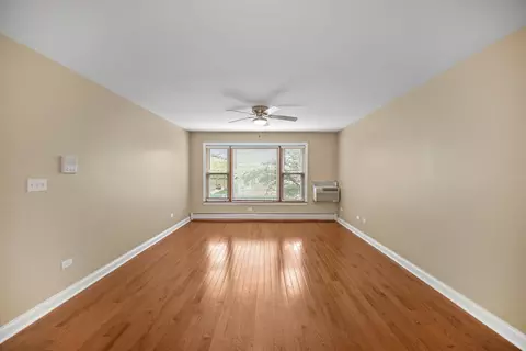 405 E 109th St #203, Chicago, IL 60628 photo 6