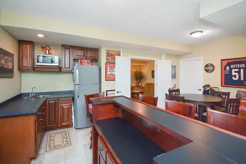 Kitchen - 3 Stonehedges Ct, Bloomington, IL 61705 photo 14 of 14