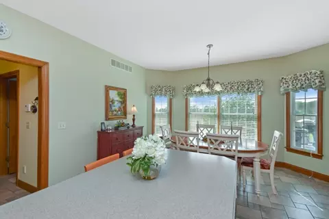 Dining - 3 Stonehedges Ct, Bloomington, IL 61705 photo 1 of 11