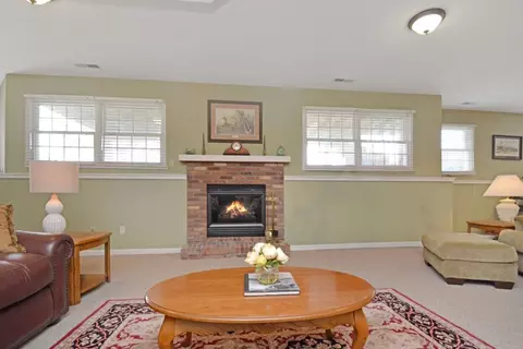 Living - 3 Stonehedges Ct, Bloomington, IL 61705 photo 6 of 7