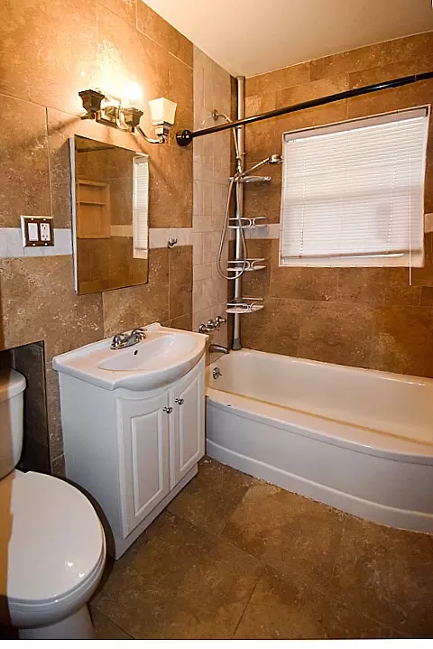 Bath - 3218 Sherman St, Springfield, IL 62703 photo 1 of 2