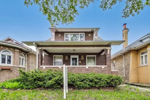 2608 W Coyle Ave, Chicago, IL 60645