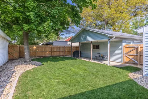 Exterior - 3 Wach Dr, Bloomington, IL 61701 photo 2 of 9