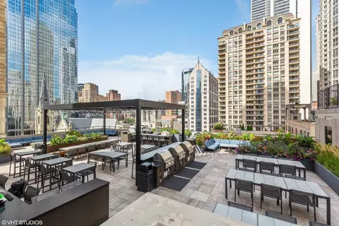 30 E Huron St #2103, Chicago, IL 60611 photo 20