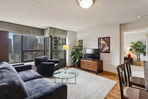 30 E Huron St #2103, Chicago, IL 60611 photo 5