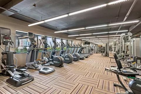 30 E Huron St #2103, Chicago, IL 60611 photo 23
