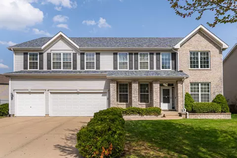405 Blue Heron Cir, Bartlett, IL 60103