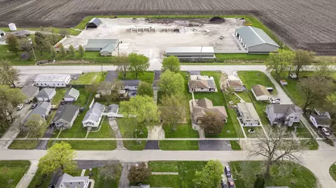 View/Area - 308 N Cedar St, Gardner, IL 60424 photo 5 of 7