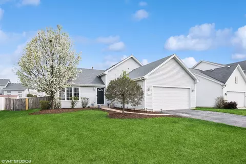 4724 W Iris Ln, Monee, IL 60449