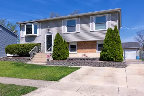 7736 167th St, Tinley Park, IL 60477