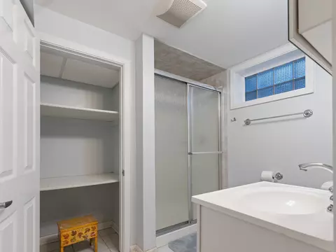 Bath - 521 W Division St, Itasca, IL 60143 photo 2 of 2