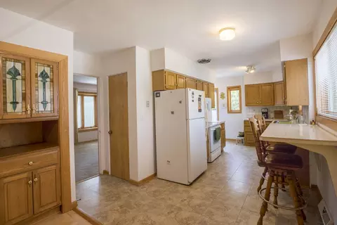 Entry Way - 521 W Division St, Itasca, IL 60143 photo 1 of 1