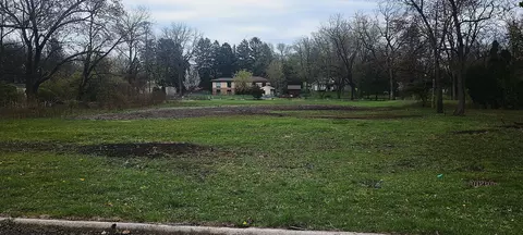 5607 River Rd, Lisle, IL 60532