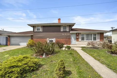 3518 190th Pl, Lansing, IL 60438