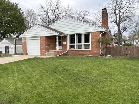 423 S Randolph St, Princeton, IL 61356
