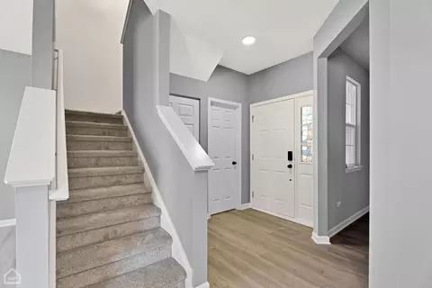 Entry Way - 530 Legend Ln #530, Mchenry, IL 60050 photo 2 of 4