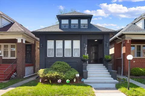 7428 S Perry Ave, Chicago, IL 60621