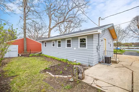 912 Laguna Dr, Mchenry, IL 60051 photo 26