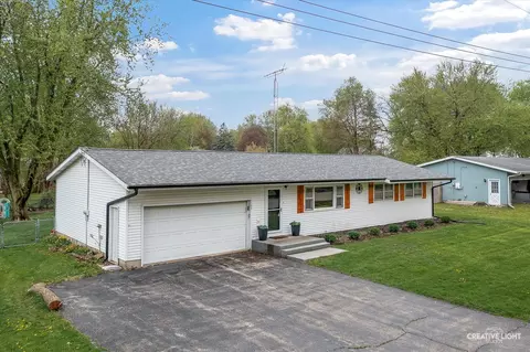 145 W Eisenhower St, Waterman, IL 60556