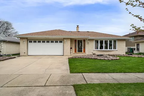 7654 Chestnut Dr, Orland Park, IL 60462