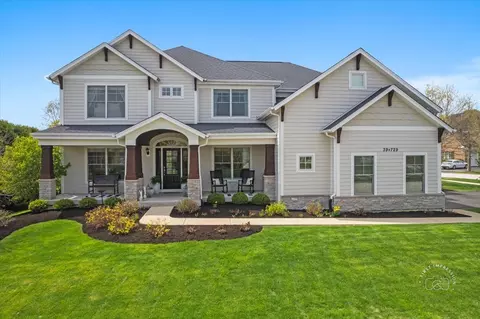 39 N W729 N Hathaway Ln, Geneva, IL 60134