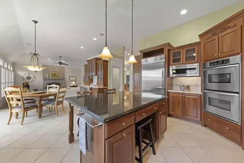 26125 Oakcrest Ln, Plainfield, IL 60585 photo 10