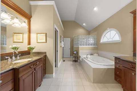 26125 Oakcrest Ln, Plainfield, IL 60585 photo 17