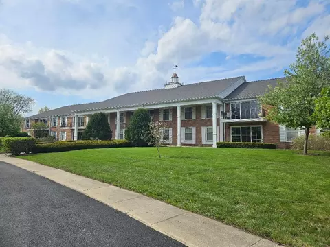 3001 Heritage Dr #204, Joliet, IL 60435