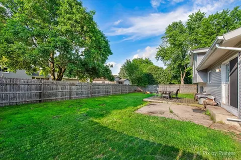 Other - 5214 Abbey Dr, Mchenry, IL 60050 photo 9 of 11