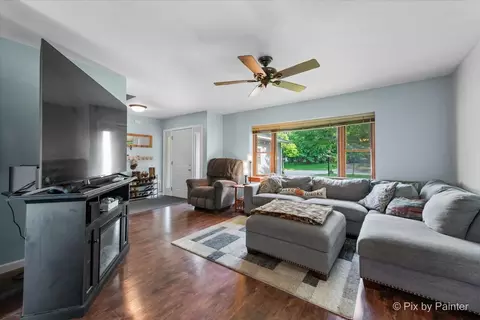 Living - 5214 Abbey Dr, Mchenry, IL 60050 photo 2 of 2