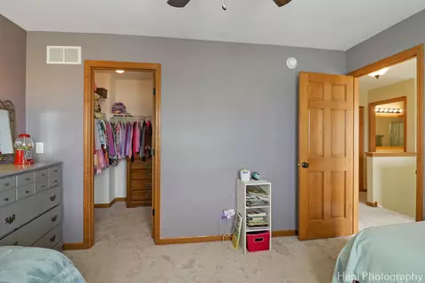 1701 Dundalk Ln, Mchenry, IL 60050 photo 24