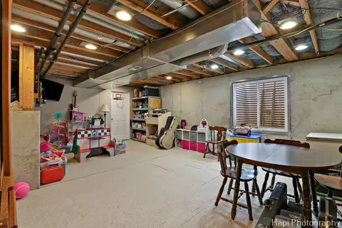 1701 Dundalk Ln, Mchenry, IL 60050 photo 14