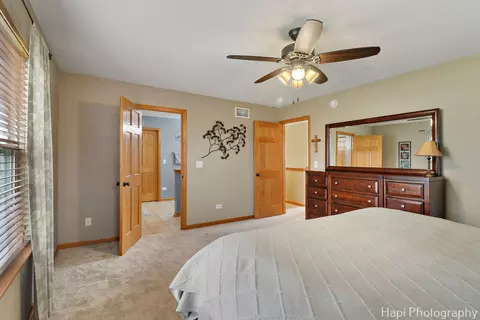 1701 Dundalk Ln, Mchenry, IL 60050 photo 16