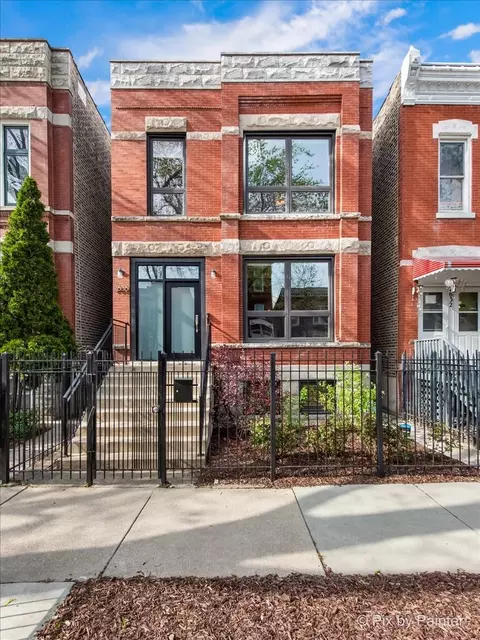 2636 W Crystal St, Chicago, IL 60622