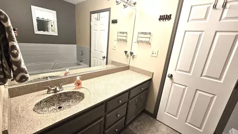 2205 Daffodil Dr, Crest Hill, IL 60403 photo 43