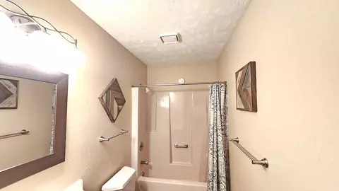 2205 Daffodil Dr, Crest Hill, IL 60403 photo 29