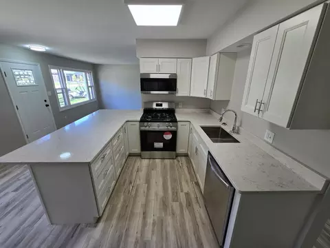 Kitchen - 612 S Broadway St, Mchenry, IL 60050 photo 3 of 3