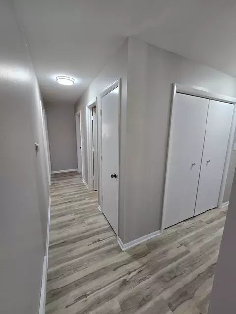 Entry Way - 612 S Broadway St, Mchenry, IL 60050 photo 2 of 3