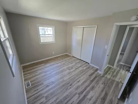 Bedroom - 612 S Broadway St, Mchenry, IL 60050 photo 3 of 6