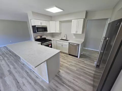 Kitchen - 612 S Broadway St, Mchenry, IL 60050 photo 2 of 3