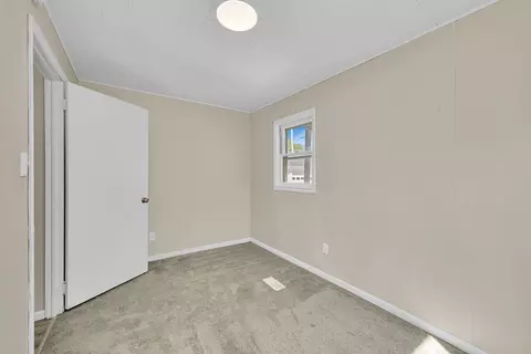 Bedroom - 850 E Washington St, Morris, IL 60450 photo 6 of 6