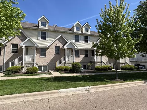 221 W Cortland Center Rd #221, Cortland, IL 60112