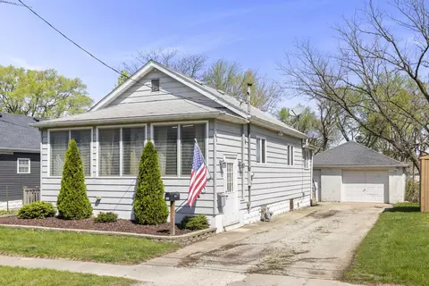 380 W Gordon St, Coal City, IL 60416